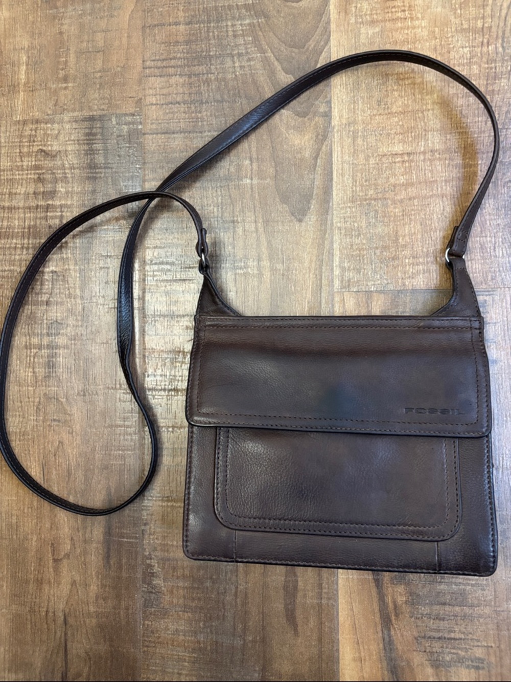 Vintage Fossil Dark Brown Leather Crossbody Style Flap Handbag purse